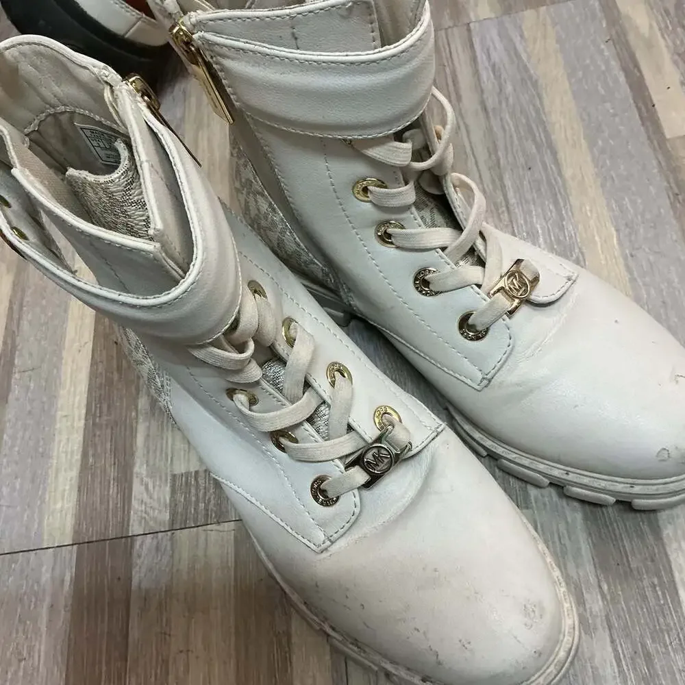 Michael Kors Kids Ridley Stark 2 Lace-Up Ankle Boots Vanilla/Pale Gold Size 3